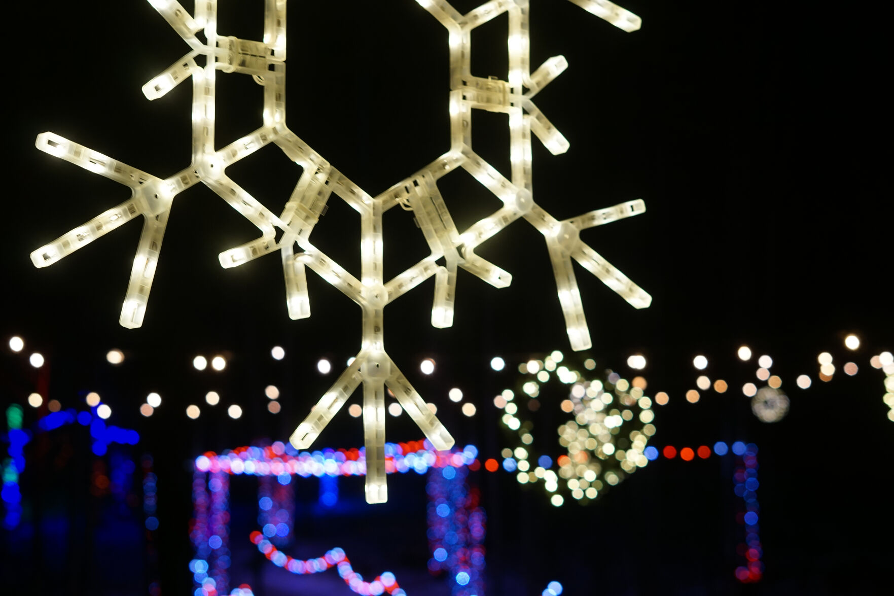 'Lights on Squam' brings holiday cheer to Lakes Region